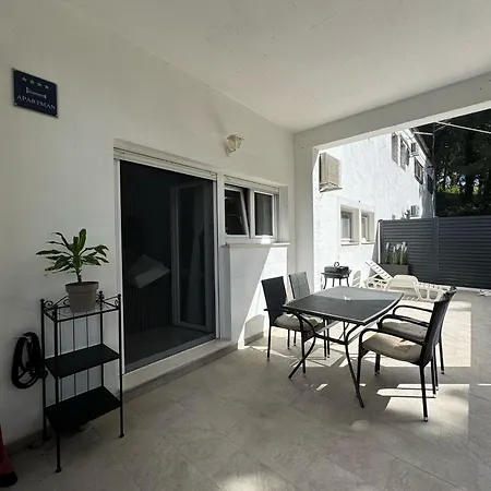 Zen Omis
